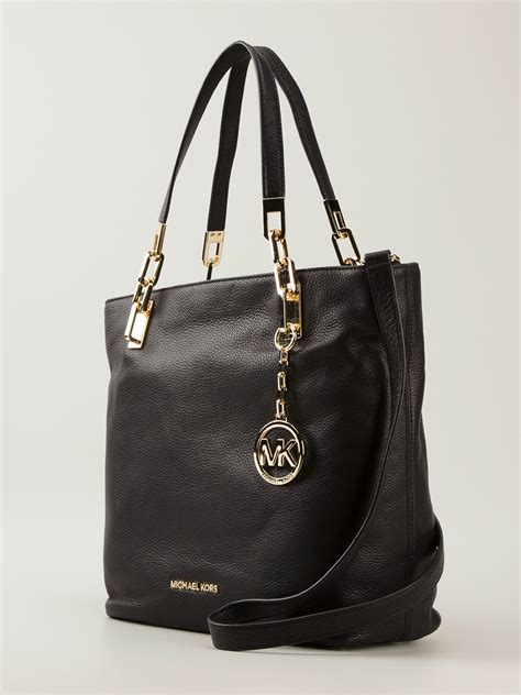 michael kors nep tassen herkennen|Michael Kors bag text.